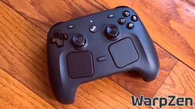 The Steam Controller Is Perfect For People With An Entire PC In Their Living Room